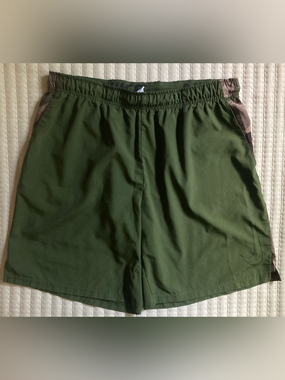 Nike Dri Fit Flex Woven Shorts Men’s XL 8” Green Camo Gym Athletic Yoga